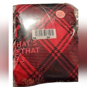 VICTORIA'S SECRET Blanket Red Plaid Holiday VS LOGO NEW Sealed